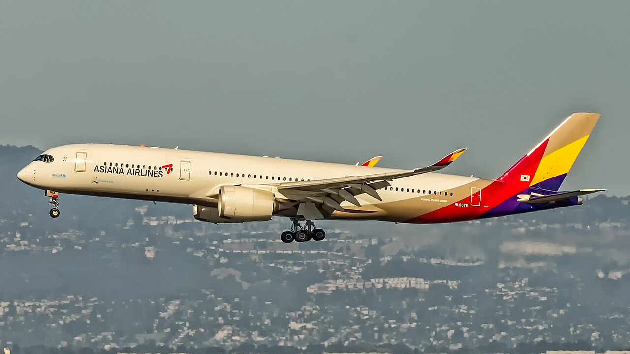 Asiana Airlines